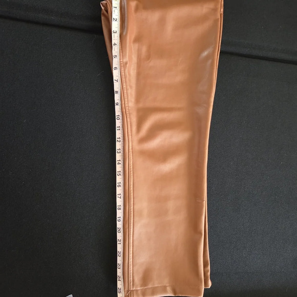 Abercrombie & Fitch Curve Love '90s Straight Ultra High Rise 2 XS 26 Faux Leathe - Picture 6 of 9